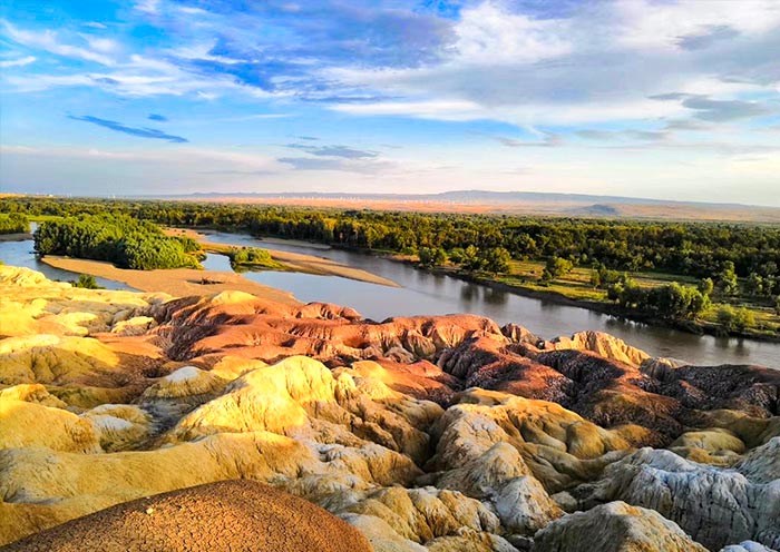 半壁江山北疆9日深度遊